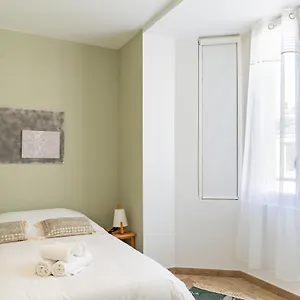 Pierres Noires - Coup De Coeur : Studio Neuf Et Cosy, Proche Centre-ville Et Fac / Stationnement Gratuit / 100m Du Bus , Brest France