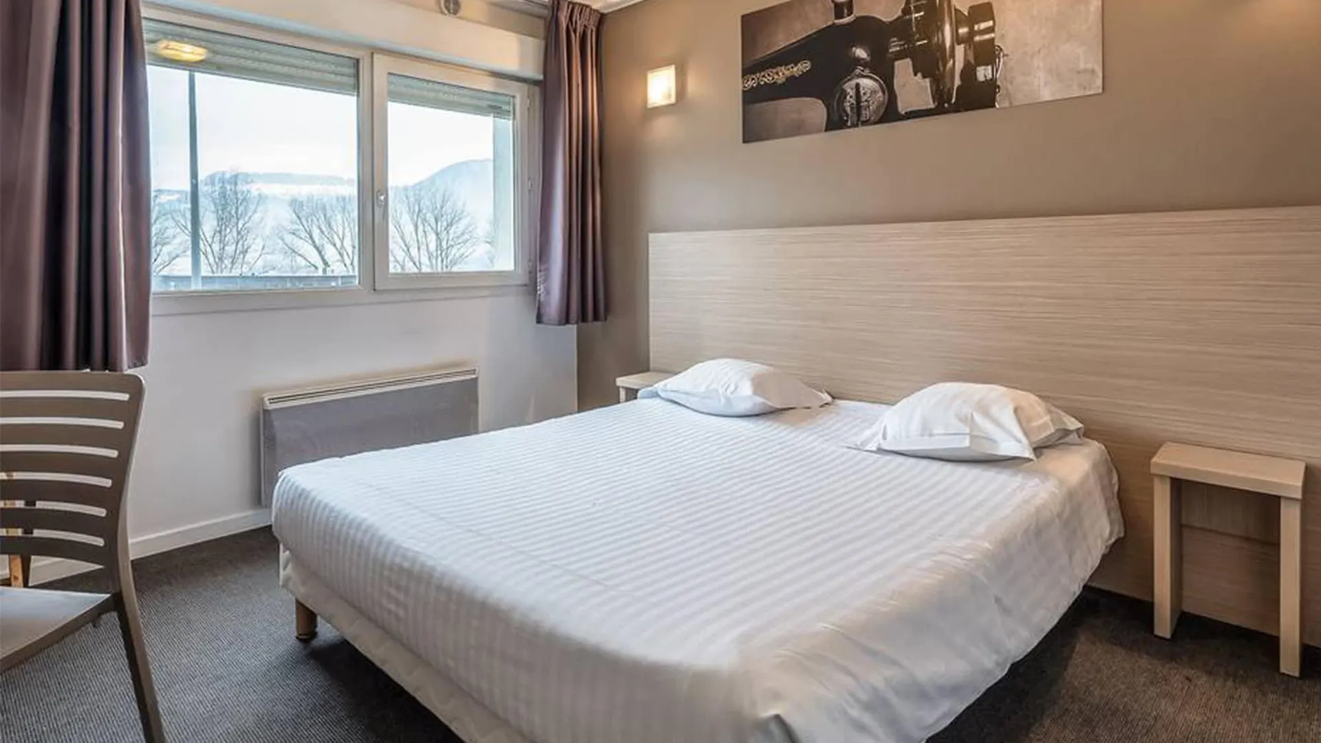 Comfort Aparthotel Les Hauts D'Annecy 3*, Annecy France